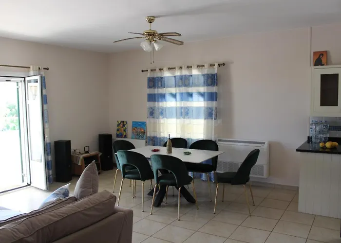 Aero Kefalonia Willa *